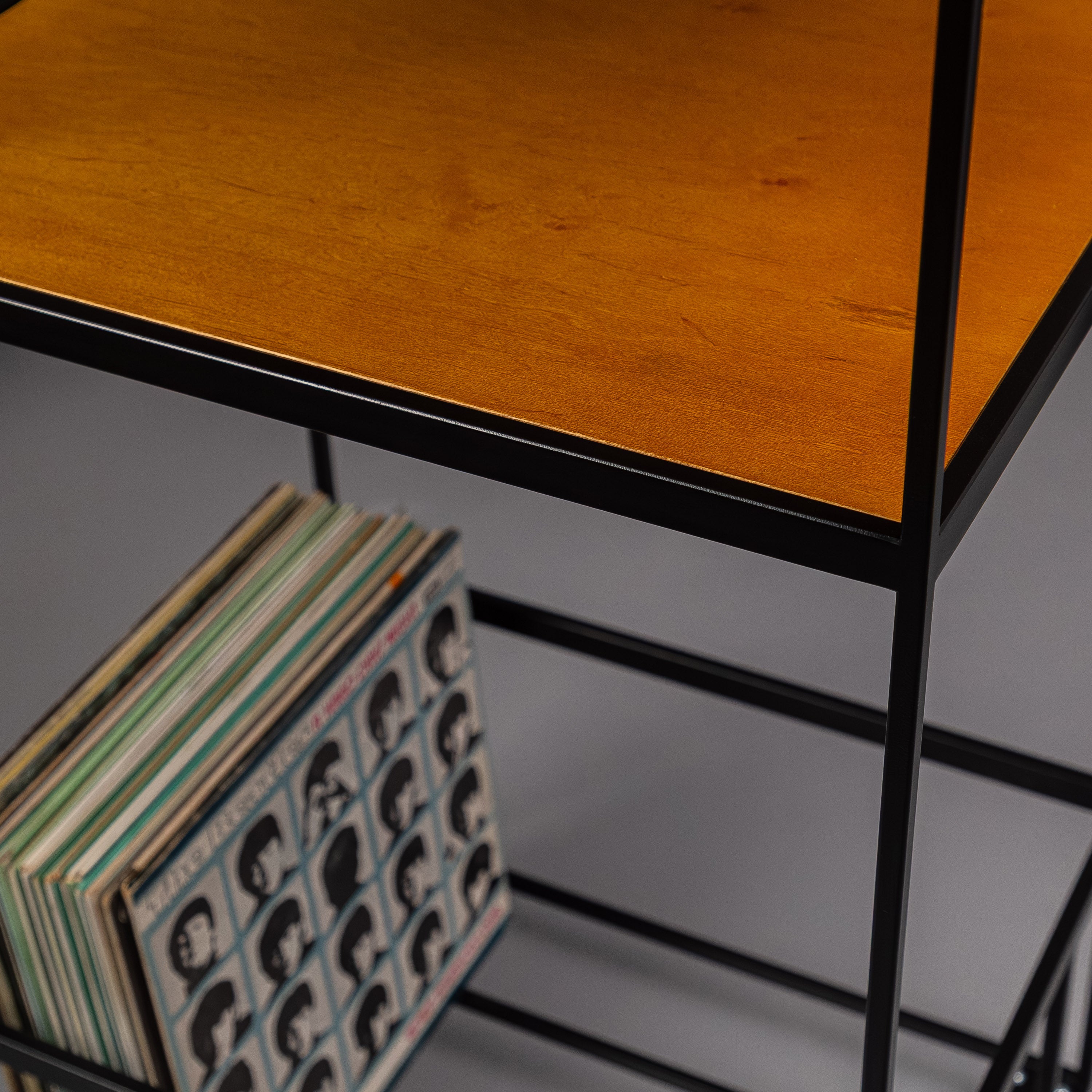 Modern Rolling Vinyl Record Stand with LP Storage, Metal Turntable Table