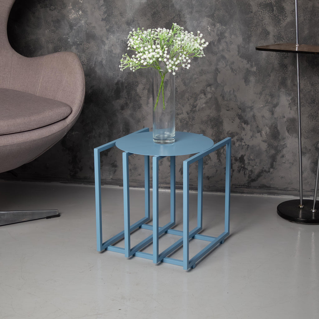 Handmade Metal Plant Stand, Modern Indoor Side Table, Small Space Decor