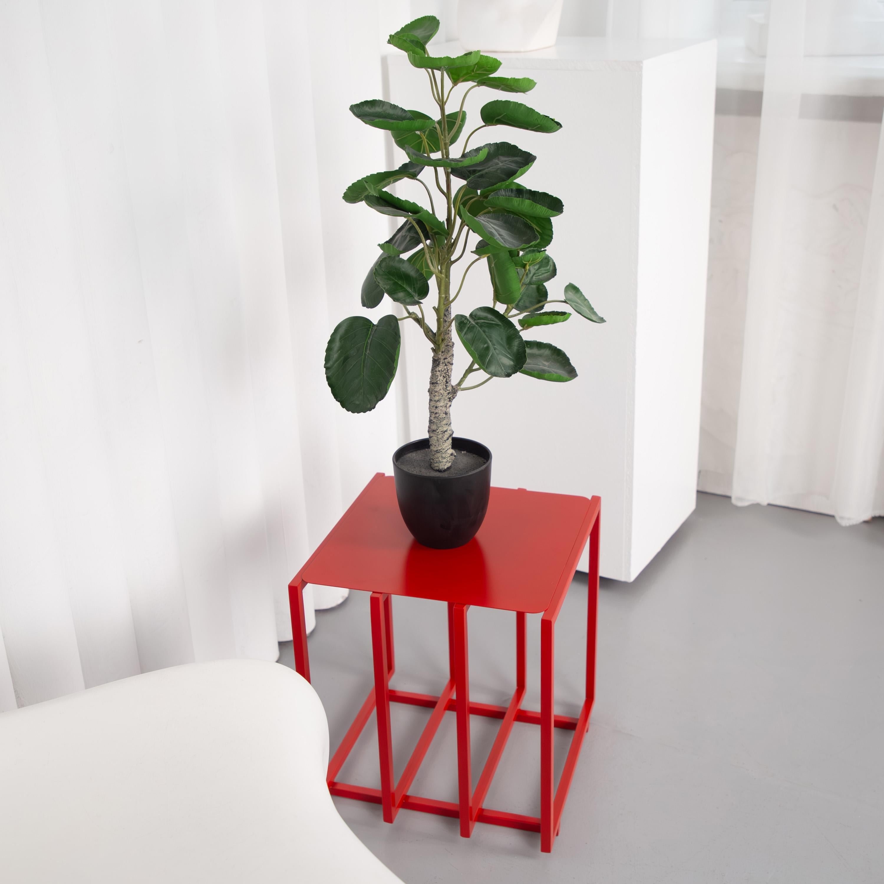 Handmade Metal Plant Stand, Modern Minimalist Indoor Table
